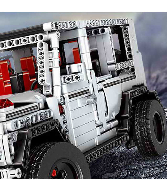 MOULD KING 13069 Mercedes-Benz G65 White Building Blocks Toy Set